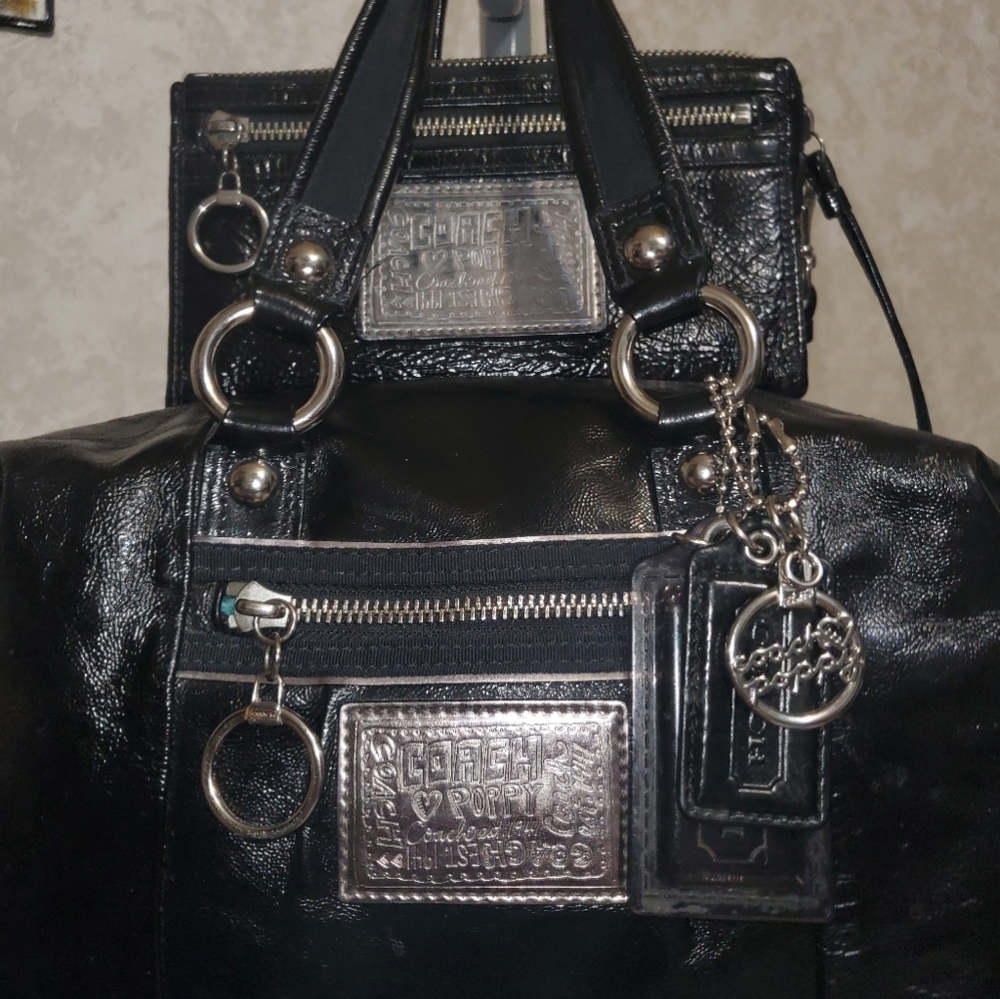 2pc Set. Black Coach Poppy Satchel #15868 & Wristlet.  Rare/Limited Edition